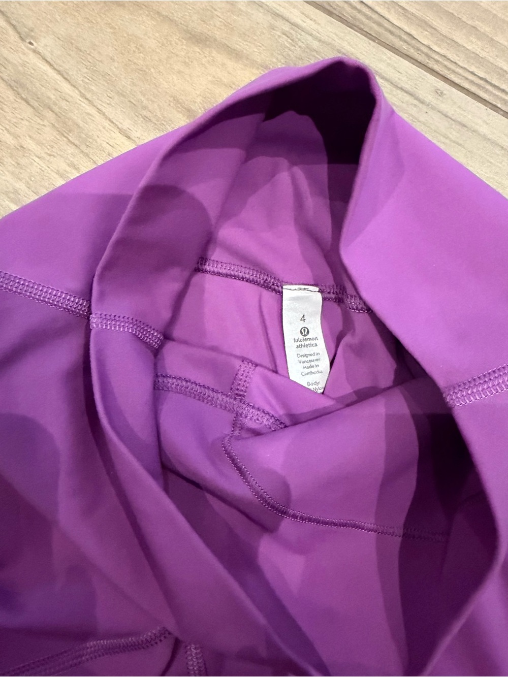 lululemon athletica women’s Magenta High-Waist Leggings size 4 - Picture 4 of 4